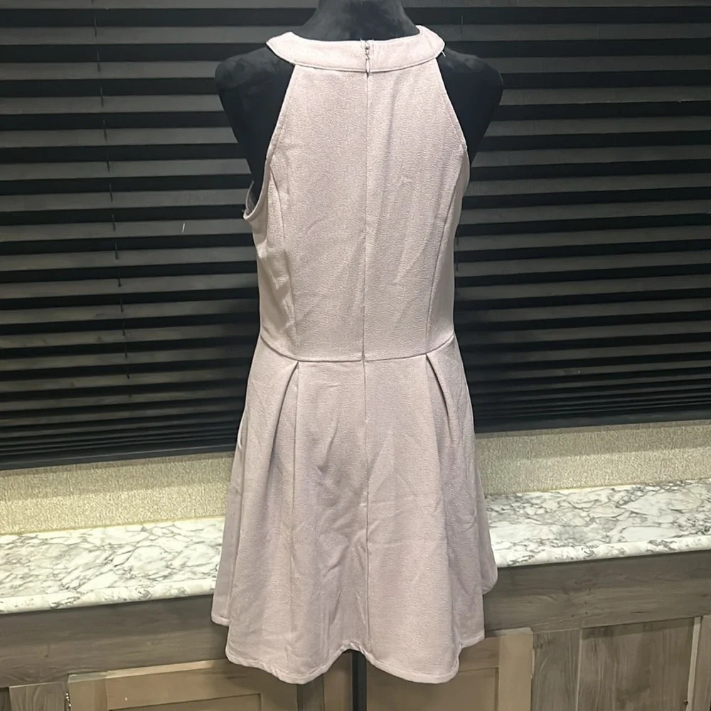 Speechless Women’s Dusty Pink Cage-Front Fit & Flare Dress w Pockets Large - Picture 7 of 13